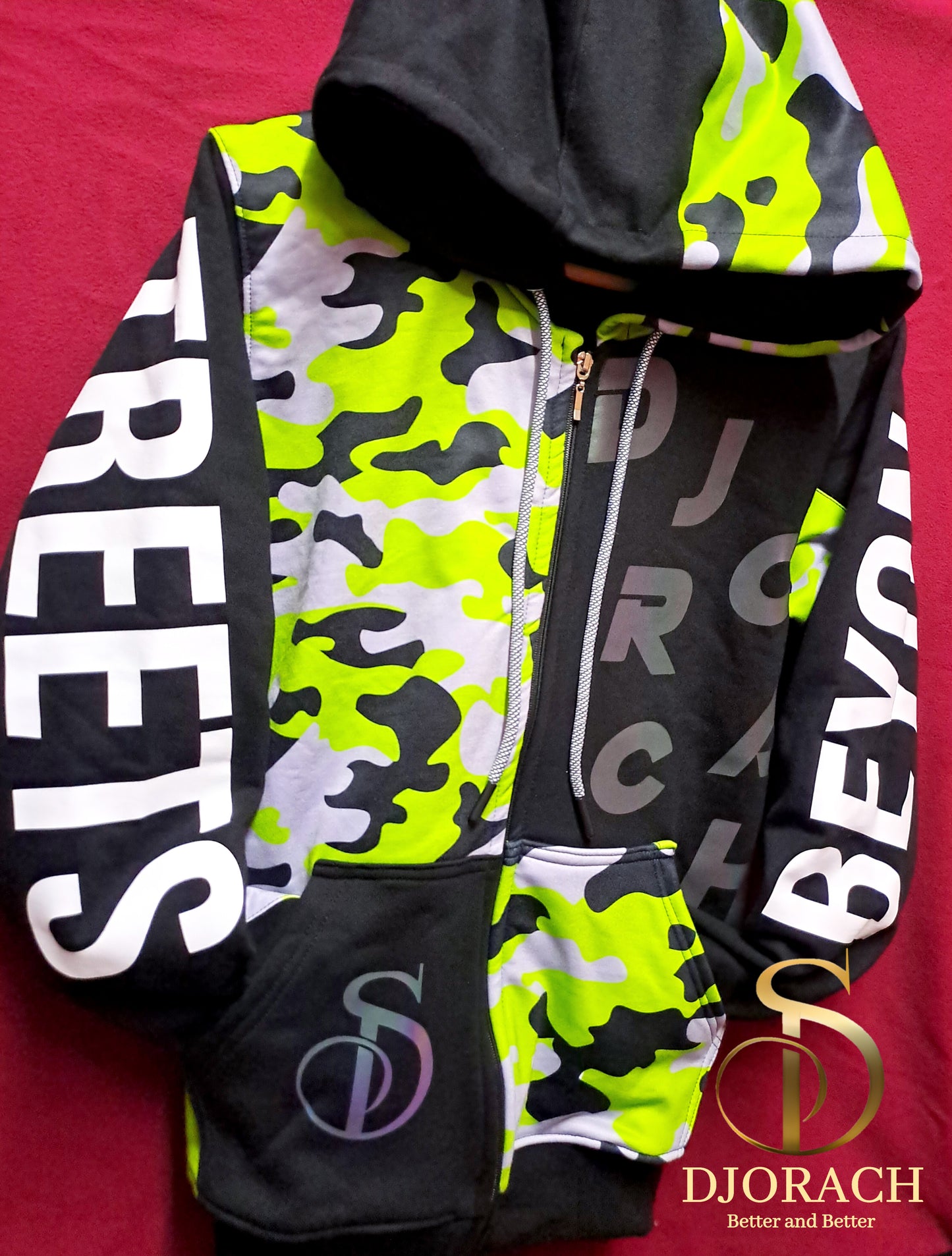 Casaca camuflada verde unisex, con efecto luminoso
